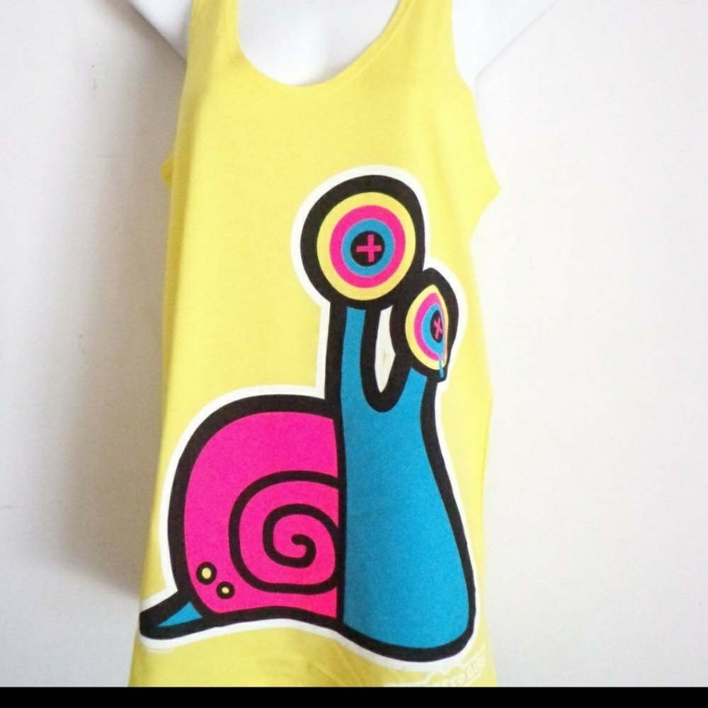 HOST PICK ...NWOT Womens tank top